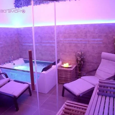 In Mit Grill, Garten Und Whirlpool Apartment *