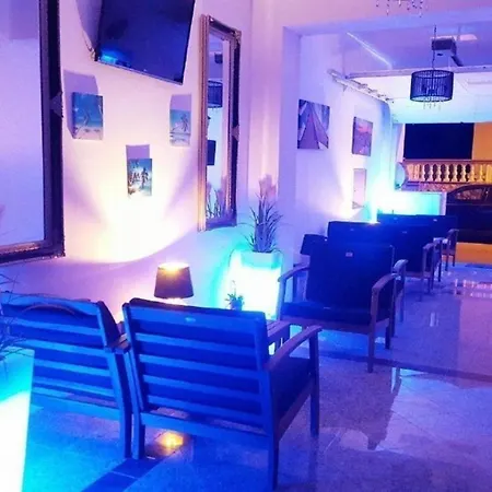 Apartment In Mit Grill, Garten Und Whirlpool Crikvenica